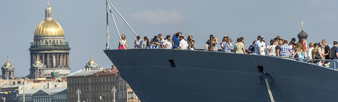 Den Voenno Morskogo Flota V Sankt Peterburge