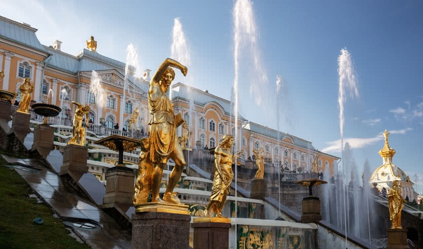 Классический Санкт-Петербург (7 дней с пятницы, май-сентябрь) – туры в Санкт-Петербург от 23870 рублей