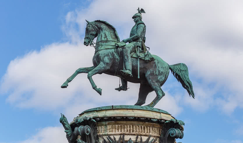 Памятник императору Николаю I – автобусные обзорные от 1200 рублей