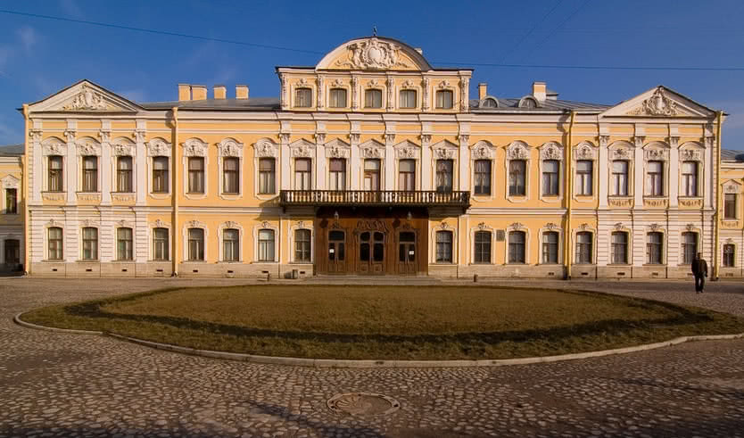 Король Лир (Шереметевский дворец) для школьных групп – экскурсии и программы для детей от 520 рублей