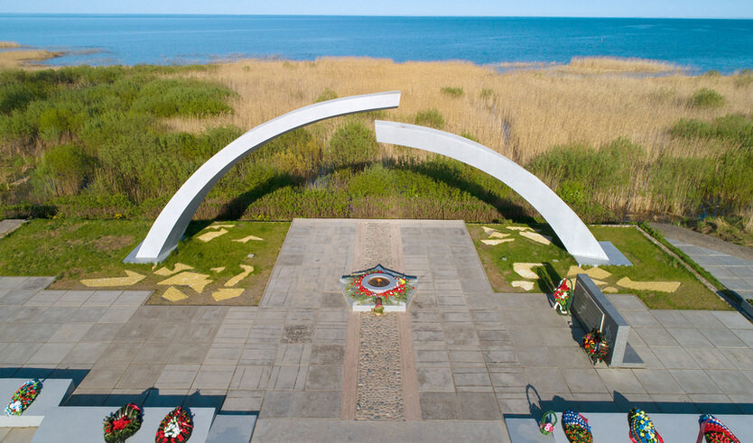 Битва за Ленинград: Дорога Жизни, Дорога Победы — Автобусные загородные