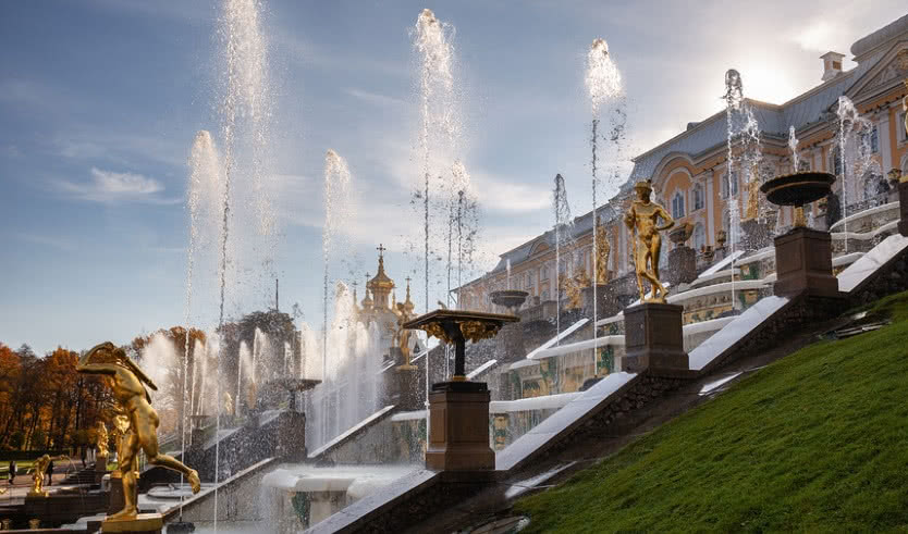 В Петербург – недорого! (5 дней, по вторникам, осень-весна) – туры в Санкт-Петербург от 9380 рублей