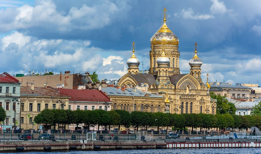 Храм Успения Пресвятой Богородицы – интерьерные экскурсии от 800 рублей
