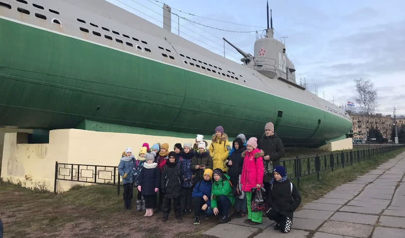 Интерактивная новогодняя программа «Снегурочка на глубине океана» (подводная лодка «Народоволец») – сборные экскурсии для детей от 1300 рублей