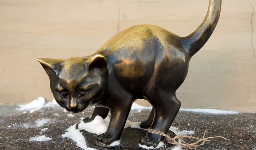 Фигурка котенка в арт кафе «Республика кошек» — Экскурсии и программы для детей от 435 рублей