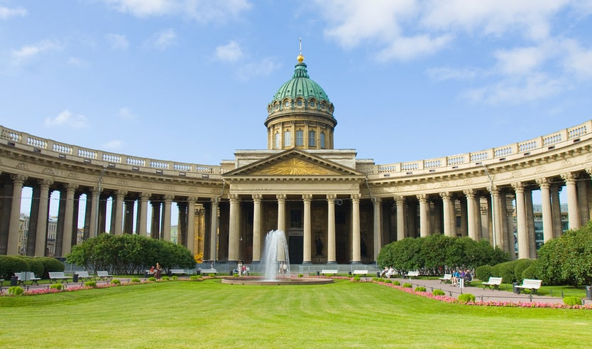 Казанский собор: храм-музей Отечественной войны 1812 года – Пешеходные экскурсии