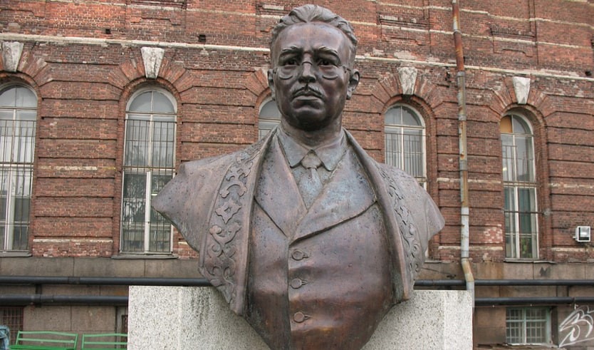 Дворики Университета – Пешеходные экскурсии