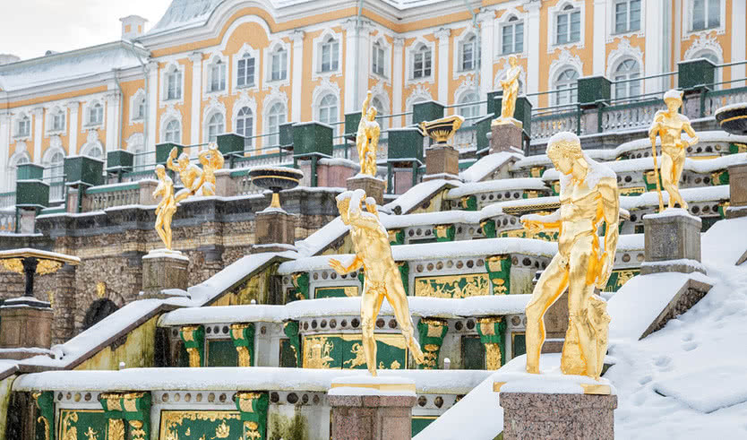 8 марта в Петербурге – туры в Санкт-Петербург от 11200 рублей