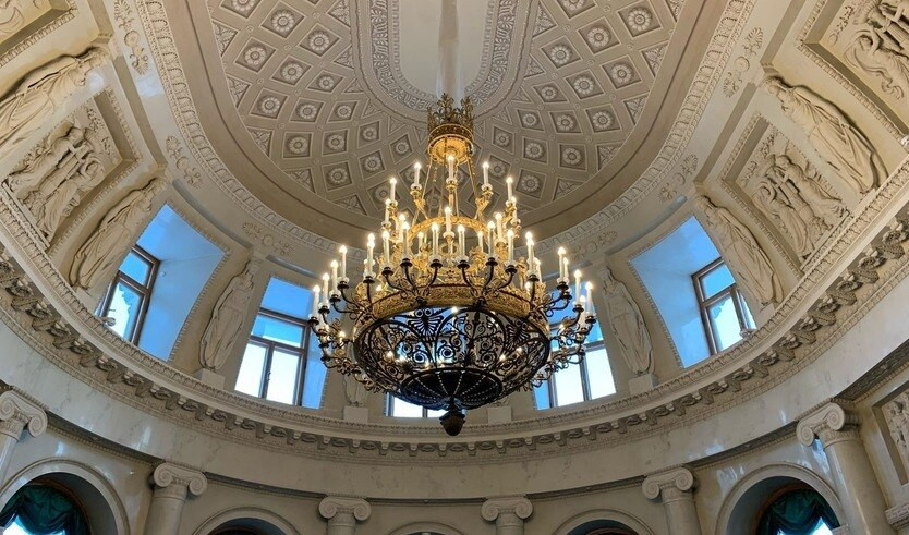 Бал в Елагиноостровском дворце — Дворцы и особняки