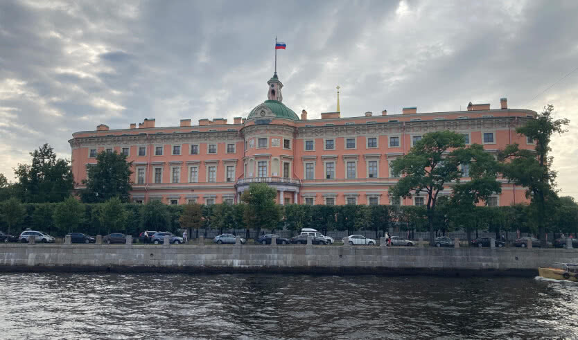 Engineering (Mikhailovsky) Castle – water excursions along rivers and canals