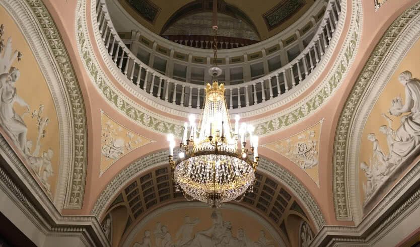 Интерьеры Строгановского дворца – экскурсии и программы для детей от 380 рублей