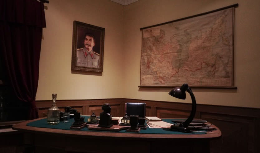 Музей политической истории России – Экскурсии для школьников в Санкт-Петербурге под заказ от 820 рублей