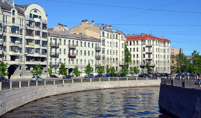 Набережная реки Карповка – пешеходные экскурсии от 800 рублей