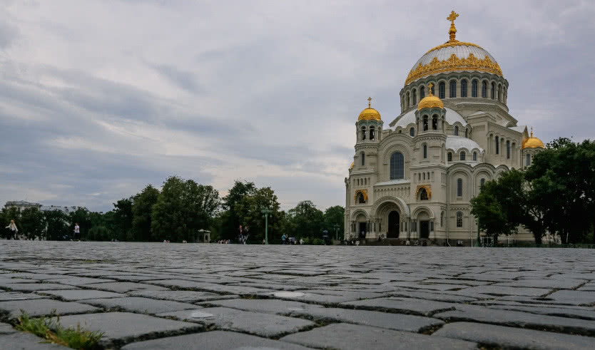 Один день со св. Иоанном Кронштадтским (с посещением мемориальной квартиры и чаепитием) – автобусные экскурсии для организованных групп 