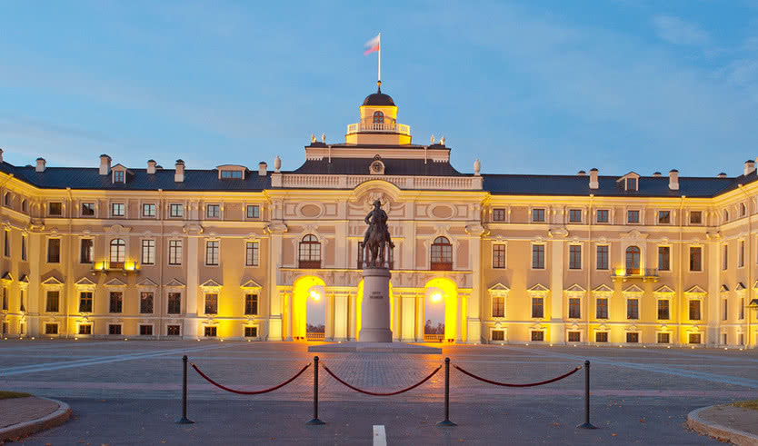  Константиновский дворец — Новогодние корпоративы от 10300 рублей