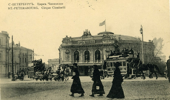 Цикл «Петербург в деталях». Традиции петербургского досуга: от Летнего сада до «Газпром-арены» – автобусные экскурсии от 1700 рублей