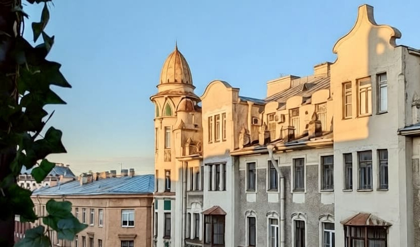 Историческая застройка Петроградского острова – пешеходные экскурсии от 2500 рублей