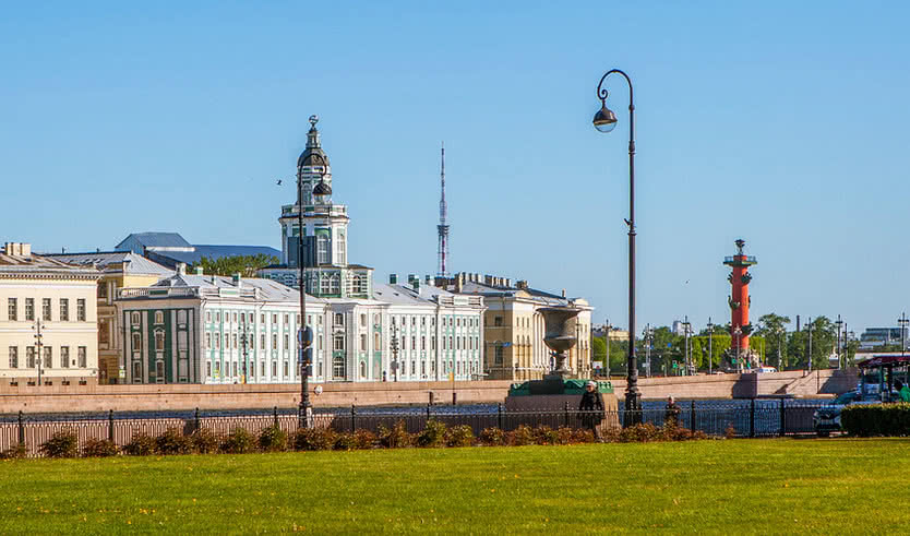 Обзорная с посещением Кунсткамеры от 800 руб.