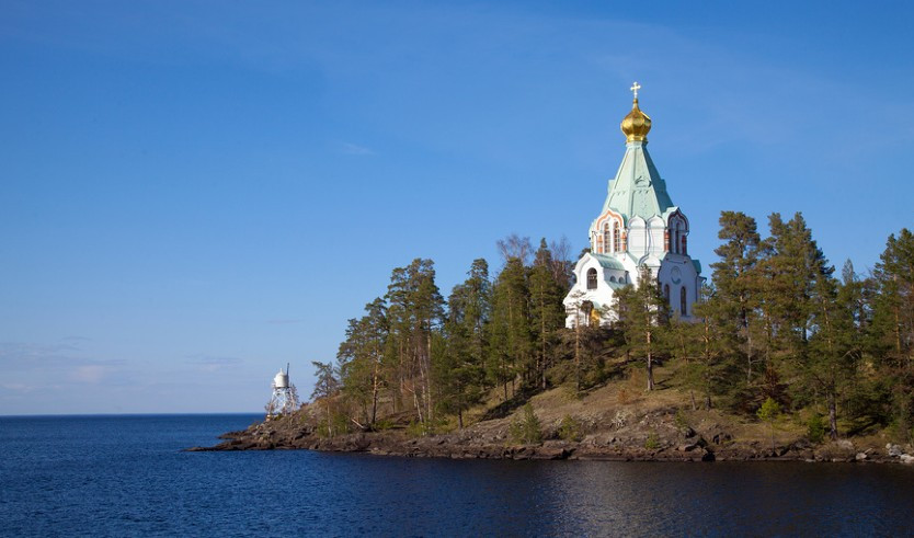 Серебряное ожерелье России (Санкт-Петербург + Валаам на метеоре) – туры в Санкт-Петербург от 23620 рублей