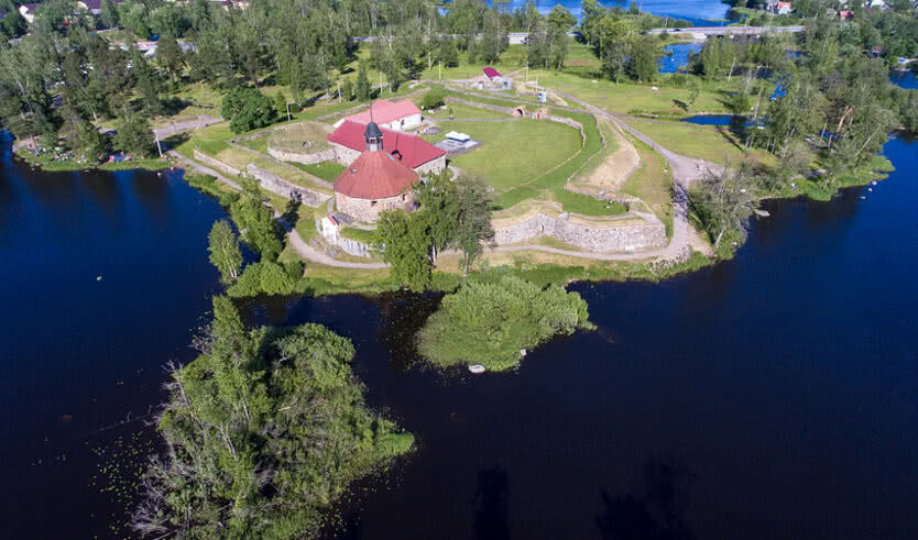 Музей-крепость «Корела» в Приозерске - Индивидуальные экскурсии в Санкт-Петербурге от 8200 рублей