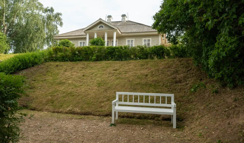 Пушкинские горы (для школьных групп) – туры для школьников