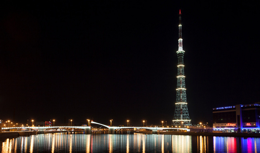 Санкт-Петербург. Развод Кантемировского моста – водные экскурсии по рекам и каналам от 1750 рублей