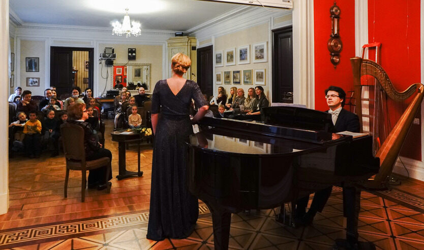 История «Мадонны Бенуа» и семьи Сапожниковых в музее Л.Н.Бенуа  — Прогулки