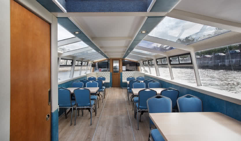 Теплоход «Сицилия» – аренда теплохода от 9500 рублей