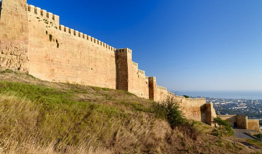 Крепость Нарын-кала – дагестан от 28800 рублей