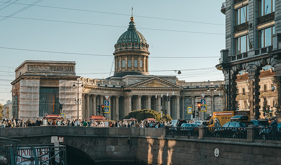 Казанский мост на Невском проспекте – интерьерные экскурсии от 1200 рублей