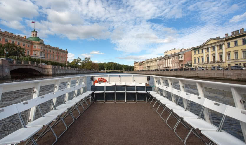 Теплоход «Сицилия» – аренда теплохода от 9500 рублей