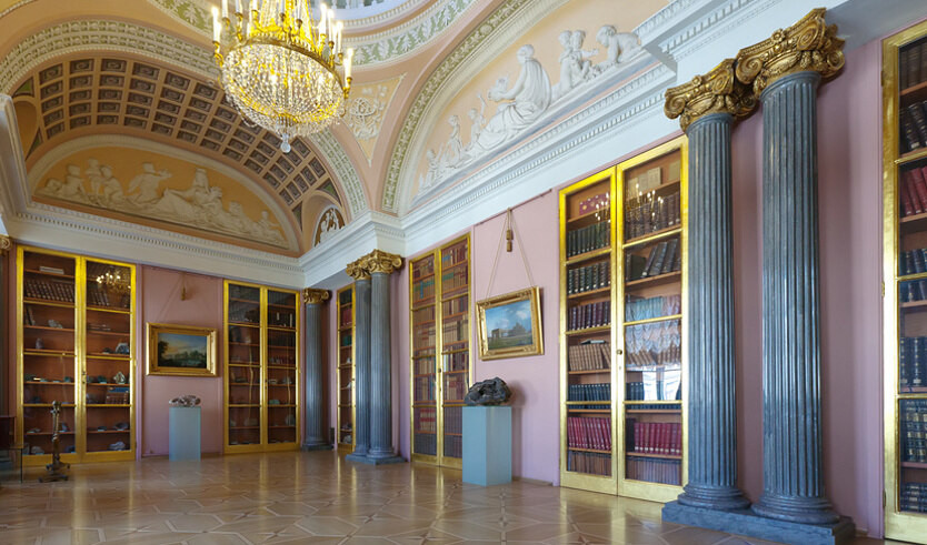 Строгановский дворец — Дворцы и особняки