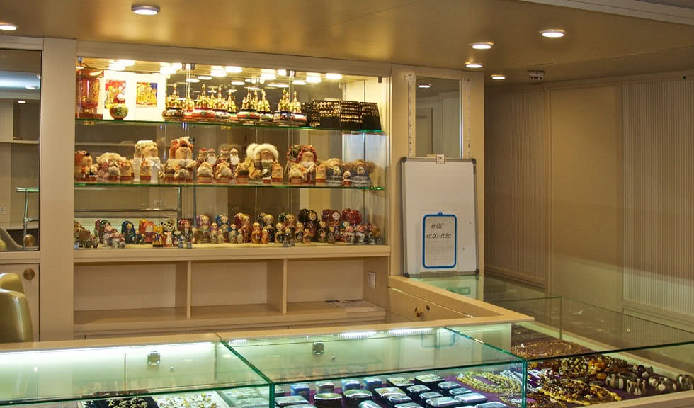 Сувенирный магазин