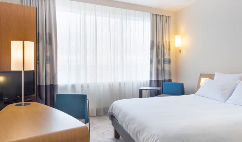 Двухместный стандарт в отеле Новотель