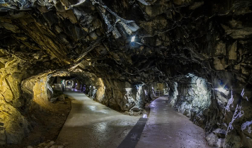 В Карелию на вертолете (2 дня) – Индивидуальные (VIP) экскурсии и туры в Санкт-Петербурге от 319900 руб.