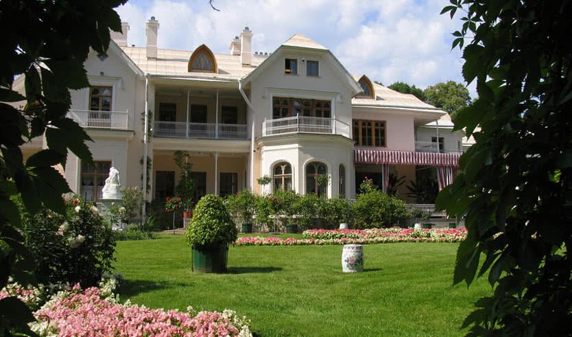 Истории любви Российских императоров (для групп) – автобусные экскурсии для организованных групп от 2050 рублей