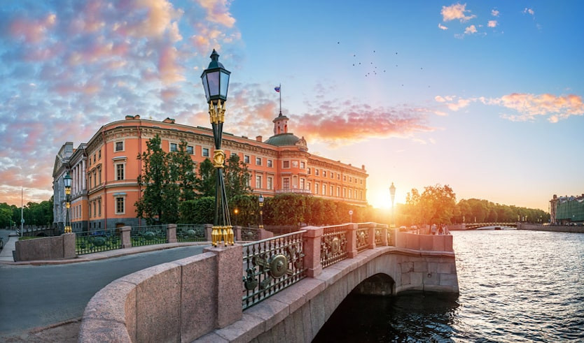 Весь Михайловский (Инженерный) замок — индивидуальные экскурсии от 1300 руб.