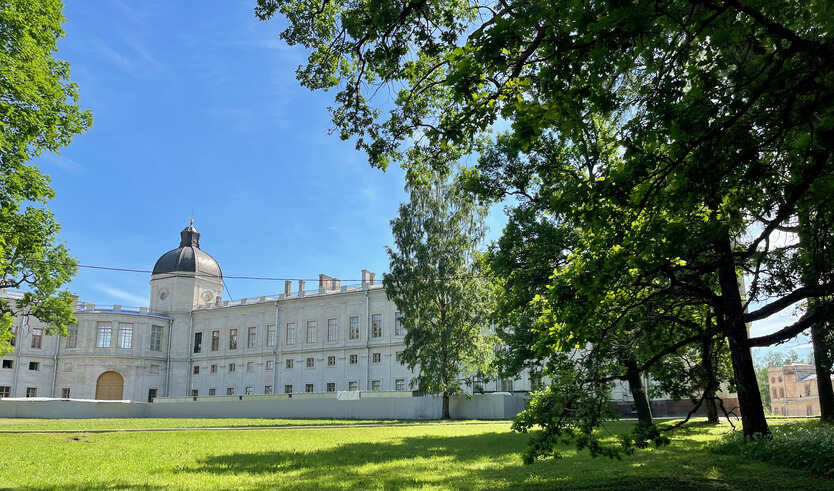 Будни и праздники в императорской семье. Пасха в Гатчине — Автобусные загородные