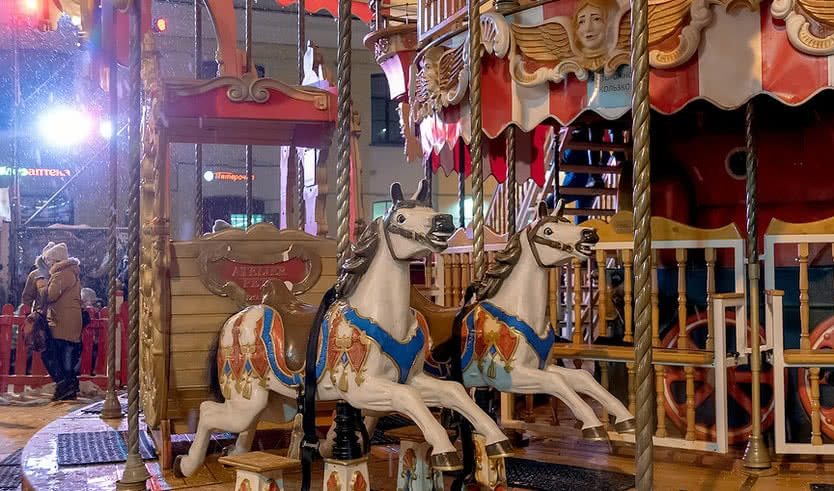 Новогодние огни (для школьных групп) – экскурсии и программы для детей от 590 рублей