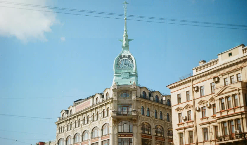 Петербург — европейская столица. Экскурсия по универмагу «У Красного моста» (для групп) – интерьерные экскурсии для организованных групп