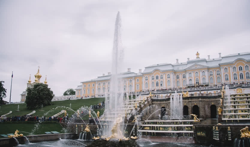 Тур в Санкт-Петербург для взрослых групп — индивидуальные туры в Петербург от 12650 руб.