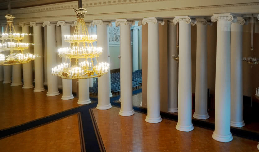 Интерьер Таврического дворца – экскурсии и программы для детей от 1600 рублей