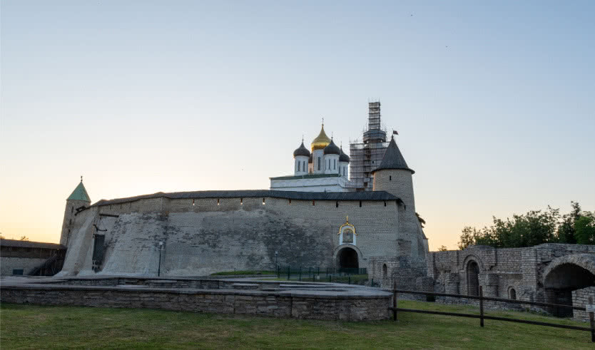 Псков, Изборск, Печоры 2 дня (для заказных групп) – автобусные экскурсии для организованных групп от 8250 рублей