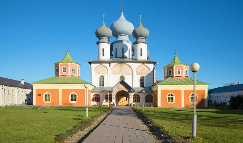 Cобор Успения Пресвятой Богородицы – автобусные загородные от 1990 рублей