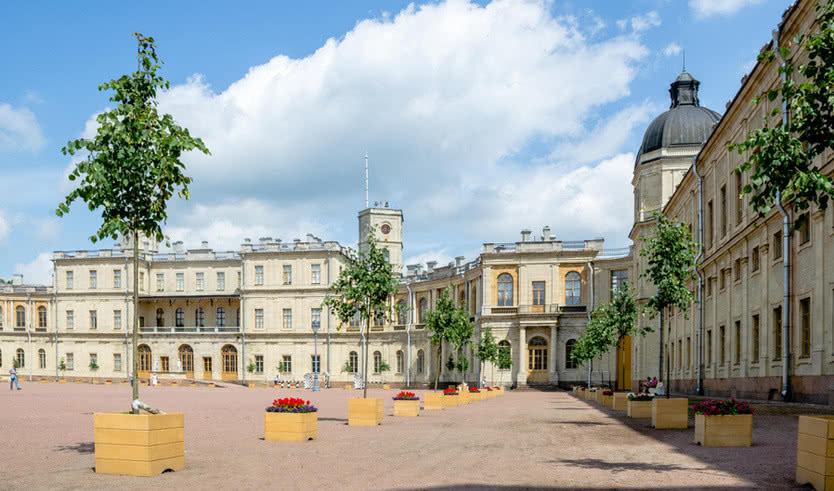 Обложка статьи Путешествие в Гатчину: куда сходить и что обязательно увидеть