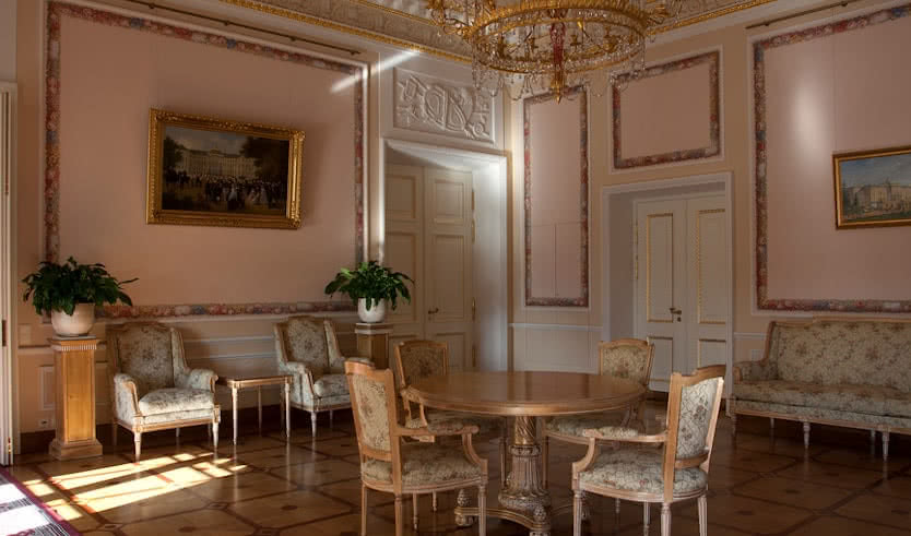 VIP-экскурсия в Стрельну — Индивидуальные (VIP) экскурсии и туры в Санкт-Петербурге от 4550 руб.