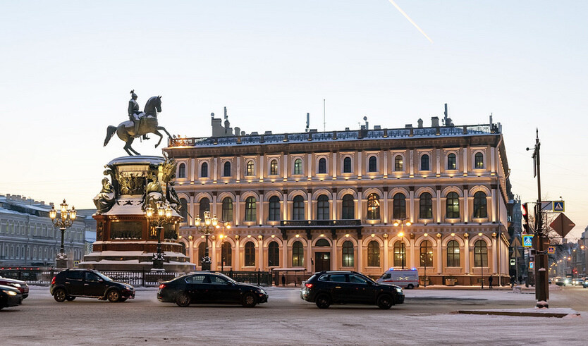 О светских красавицах речь — Дворцы и особняки