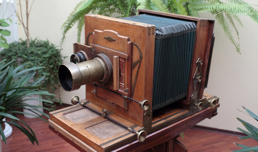 «Сейчас вылетит птичка» (Фотоателье Карла Буллы) – интерьерные экскурсии от 850 рублей