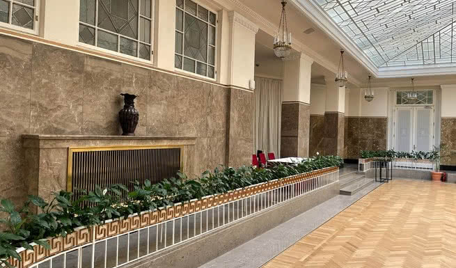 Интерьеры гостиницы «Астория» – экскурсии во дворцы, особняки и музеи для заказных групп от 4160 рублей