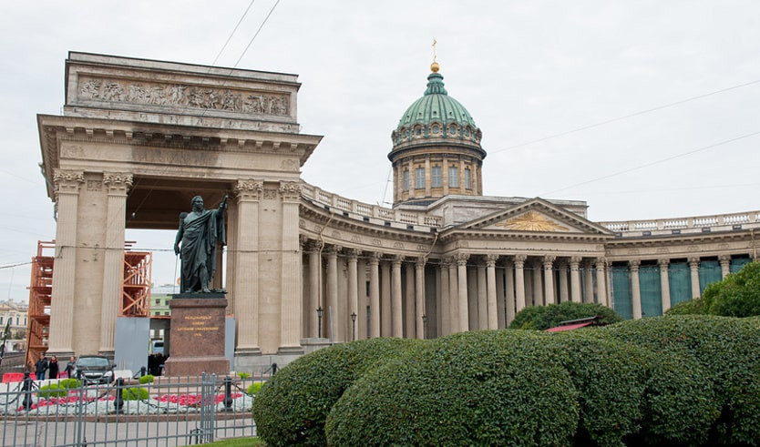 Казанский собор: храм-музей Отечественной войны 1812 года – Пешеходные экскурсии